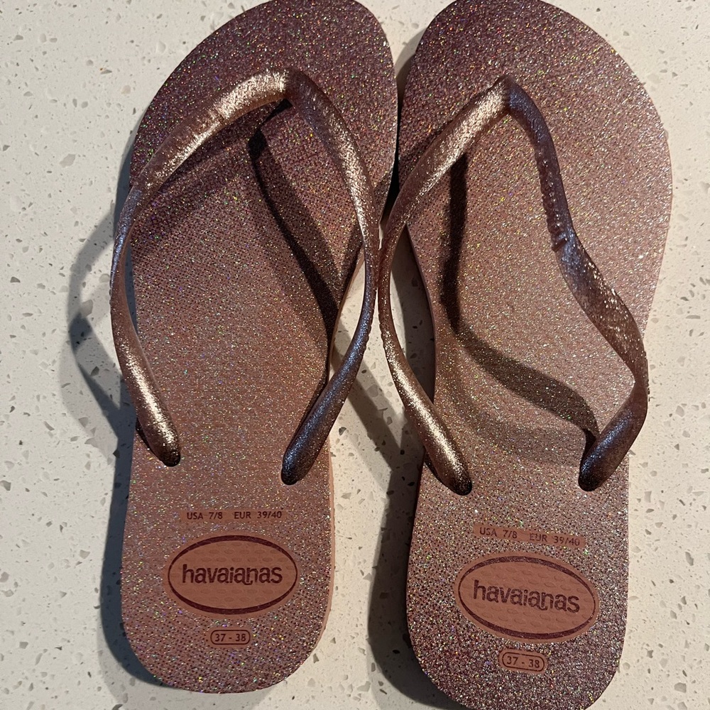 Havaianas rose / pink glitter. Worn once.